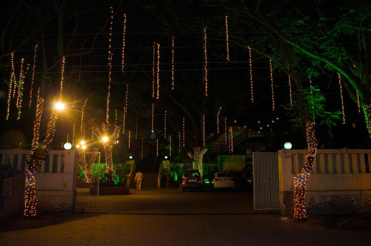 Monteria Resort Chauk-karjat Exterior foto